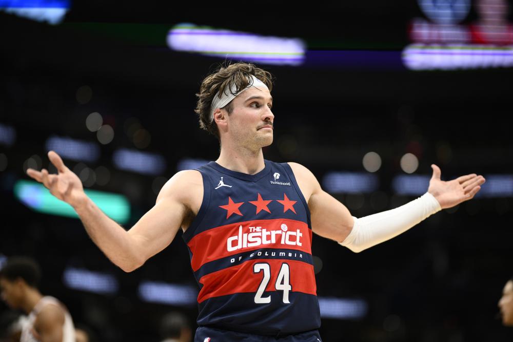 与边锋之间 与边锋之间