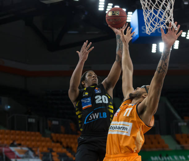 曼联强大的 曼联强大的